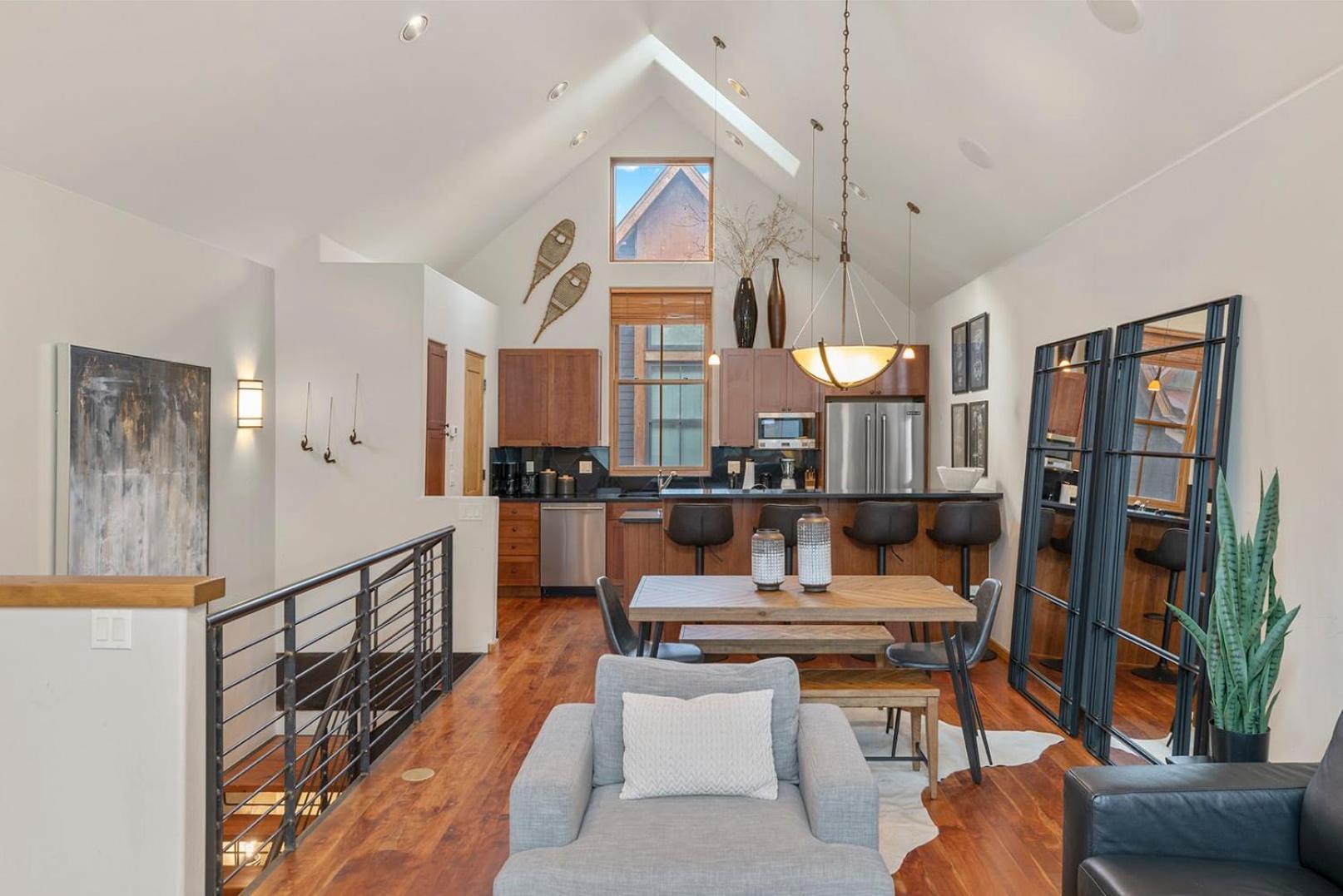 3Br 3 1 2Ba Center Of Everything New Listing On Our New Home 텔루라이드 외부 사진
